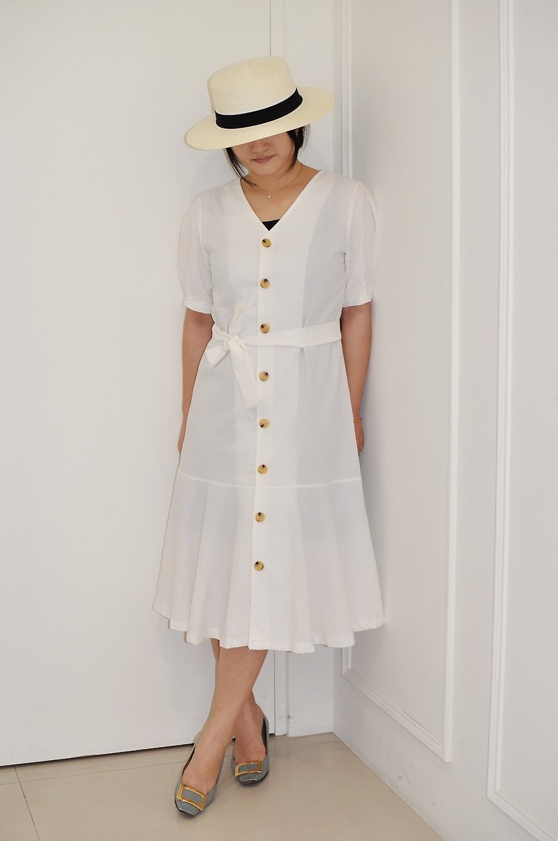 Flat 135 X Taiwanese designer series white cotton-breasted long dress short-sleeved dress two-piece - One Piece Dresses - Cotton & Hemp White