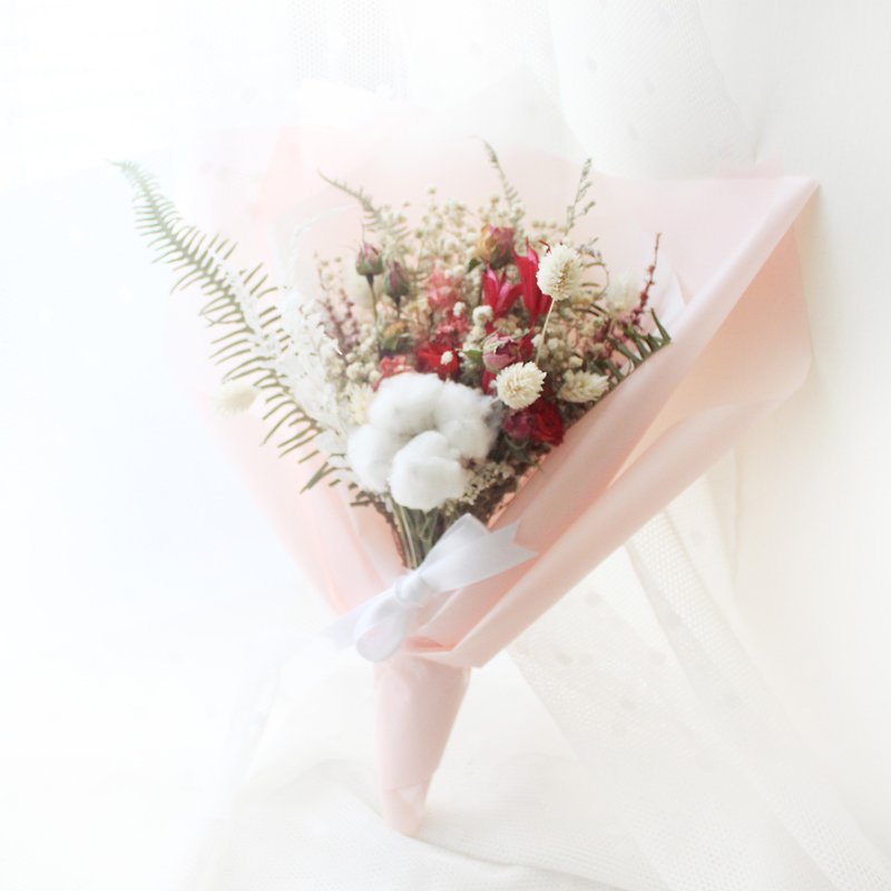 不死化ドライフラワーのブーケのラブリーロマンチックでエレガントなバレンタインの花束・ - 観葉植物 - 寄せ植え・花 レッド