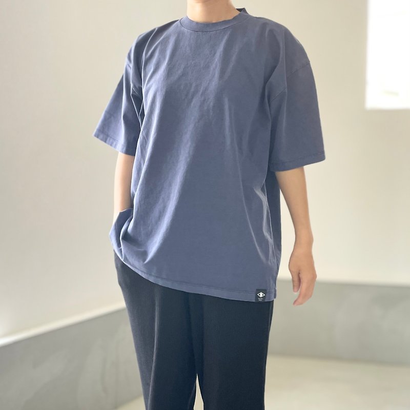 2024新作【ユニセックス】ピグメント加工ビッグシルエットTシャツ【ブルー】 - T 恤 - 棉．麻 藍色