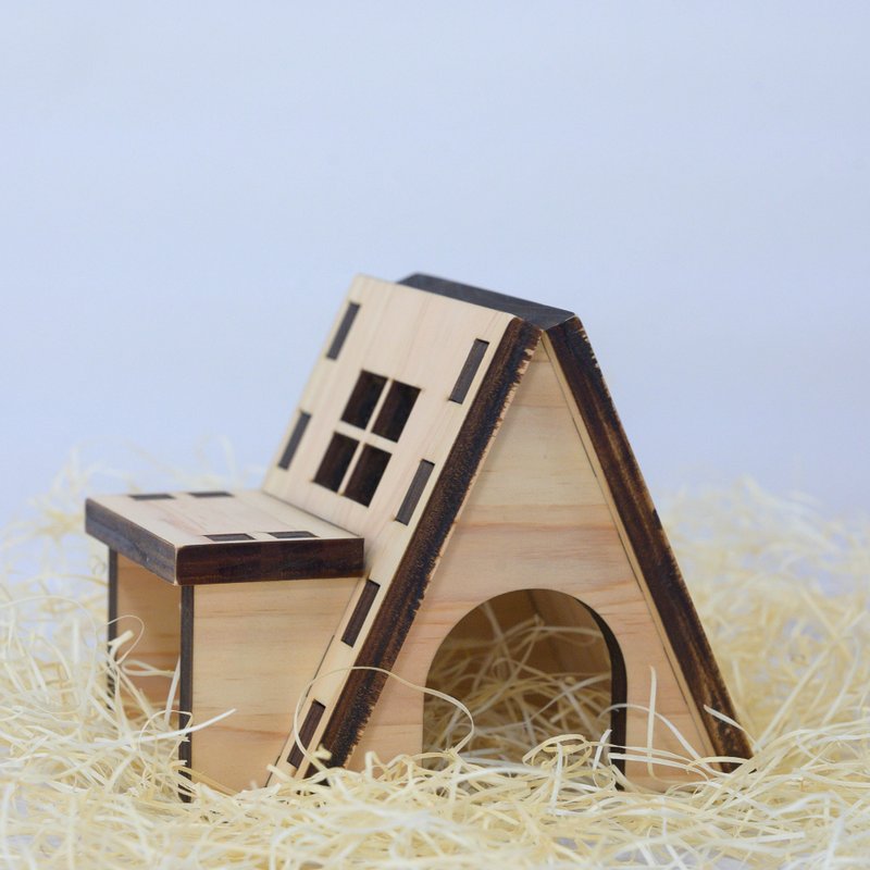 Hamster House - Luxurious Japanese Cypress (Hinoki) (Tent-Shape) - Other - Wood Brown