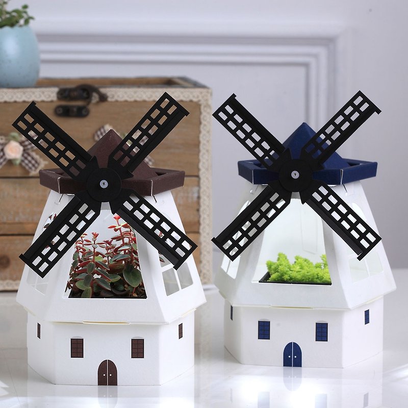 Paper Garden LED Mini Grow Light/ Windmill - Plants - Paper White