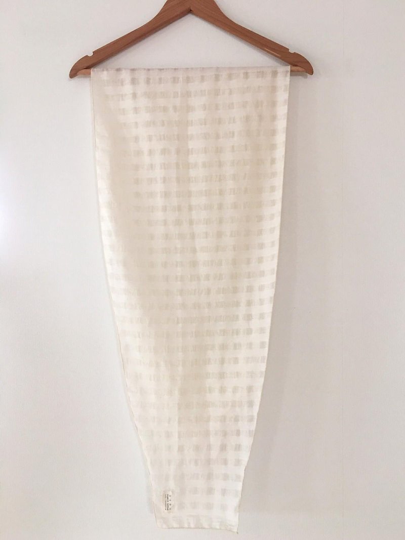 Organic cotton stall 【shadow check fabric】 - ผ้าพันคอ - ผ้าฝ้าย/ผ้าลินิน ขาว