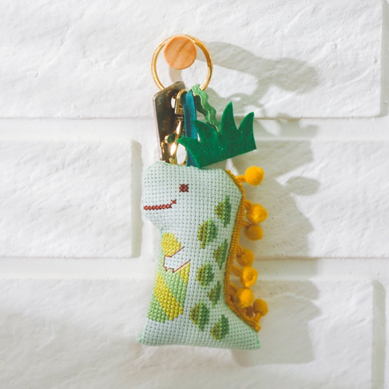 【Dinosaur】Ornament - Cross Stitch Kit | XiuCrafts - Knitting, Embroidery, Felted Wool & Sewing - Thread Multicolor