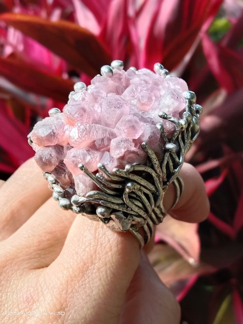 寶藏石光 / Light of Treasure Stone 鈷方解石原礦手工銀戒 ~ **櫻** ~ Cobaltocalcite Silver Ring