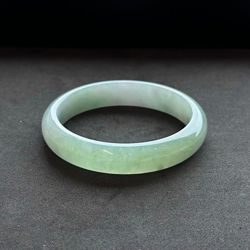 Natural A grade jade ice waxy translucent full green full circle jade bracelet with square circle 54.1 ring mouth - สร้อยข้อมือ - หยก สีเขียว