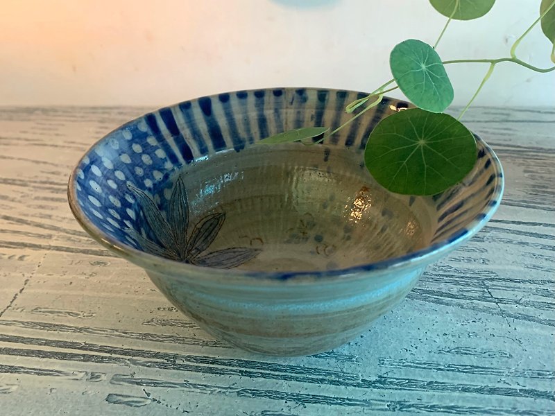 Indigo flower pottery bowl_ceramic bowl