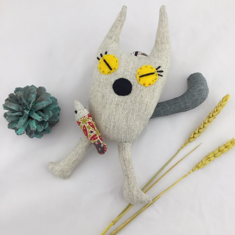 A tease with his fish - hand-made dolls - bags ornaments - Stuffed Dolls & Figurines - Cotton & Hemp 