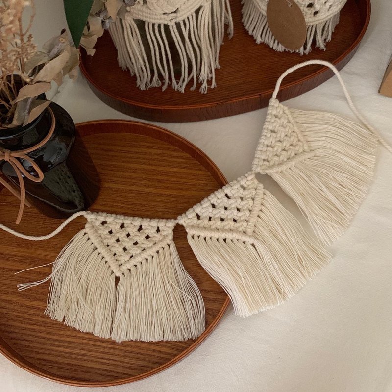 Macrame 波西米亞 派對風  露營 手工 編織 旗幟 (S) - 門簾/門牌 - 棉．麻 白色