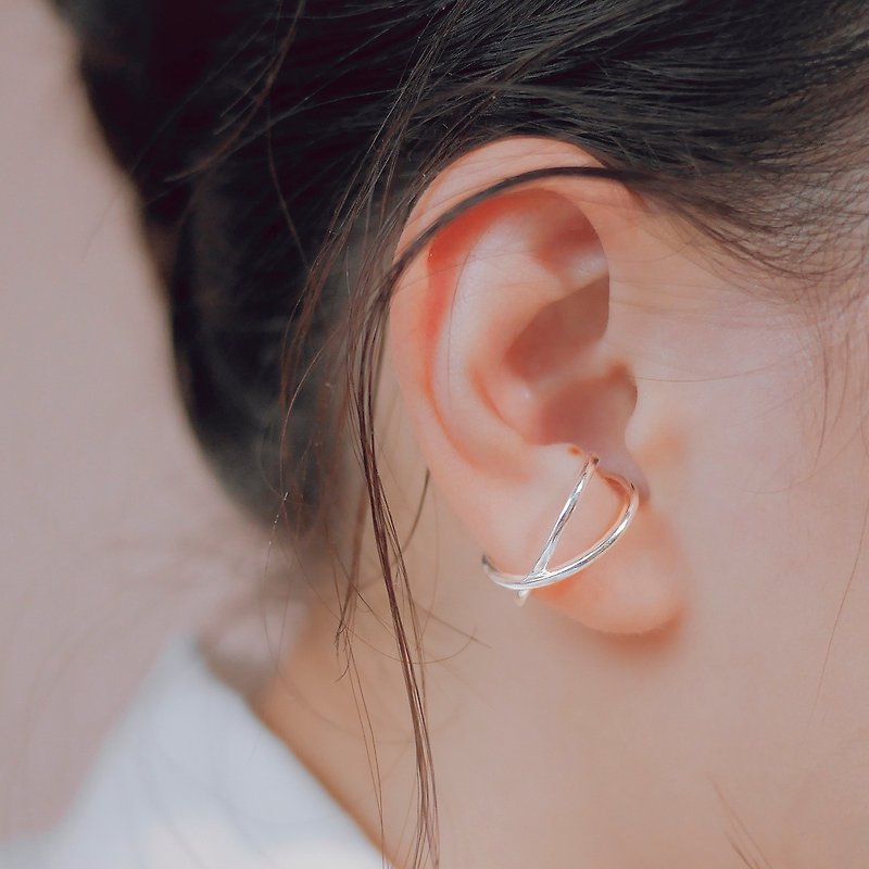 ONCE LITE | Air System - Xiangguang X * Sterling Silver Ear Cuff Clip-On - Earrings & Clip-ons - Sterling Silver Silver