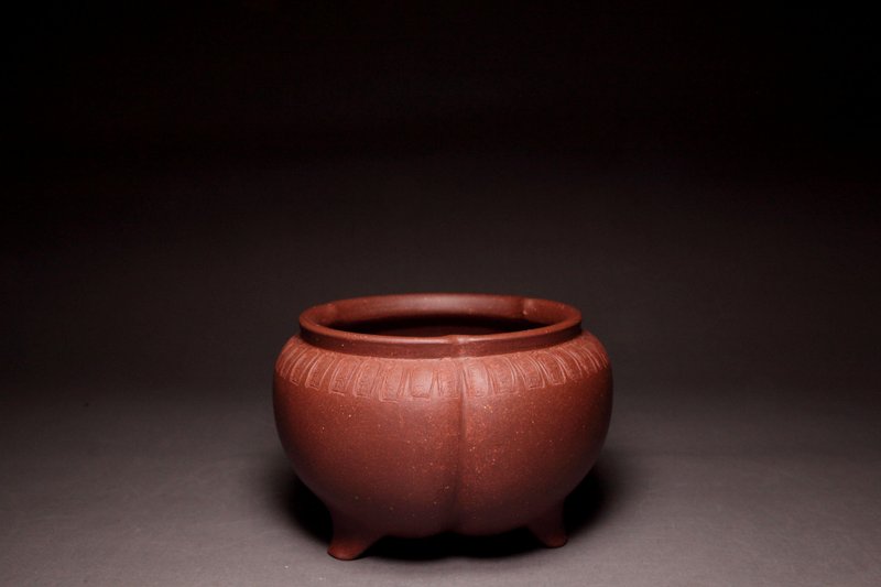 【紫砂花盆】炎黃大地藝術 王濟剛大師 純手工製做 底槽清 - 茶壺/茶杯/茶具 - 陶 紫色