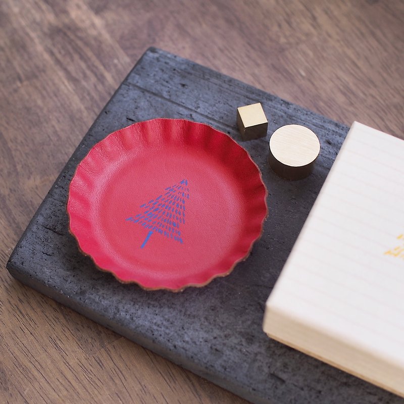 Tree) biscuit accessory small article real leather tray - ของวางตกแต่ง - หนังแท้ สีแดง
