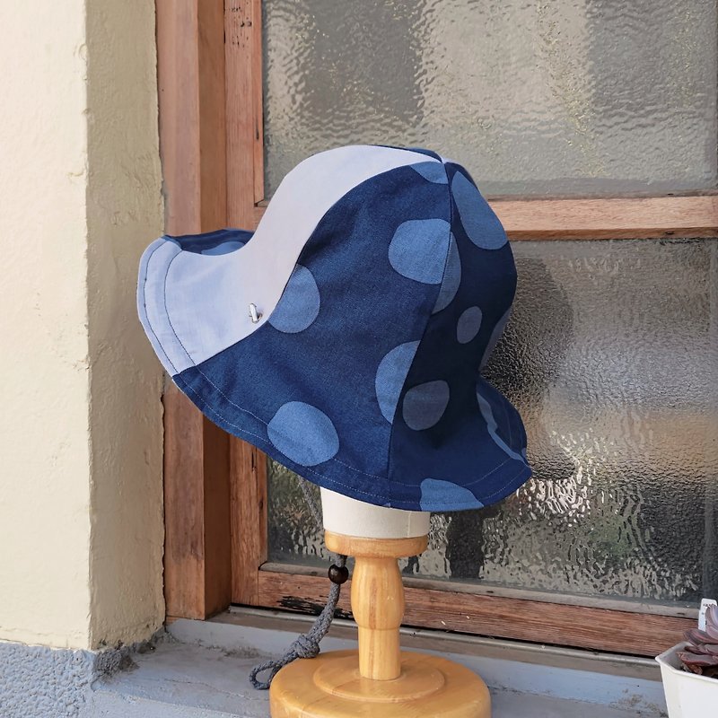 Mavericks Village sided hat brim handmade Linen wild dot cotton / specialty hat - Bubble Ball - Hats & Caps - Cotton & Hemp Blue