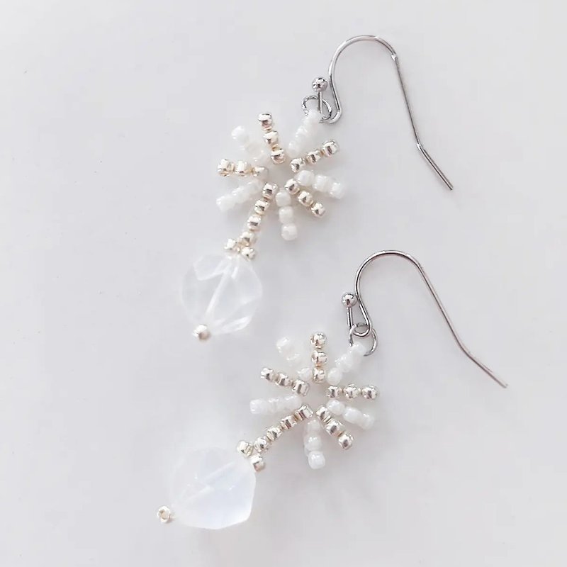 Fireworks Earrings - Earrings & Clip-ons - Other Materials White
