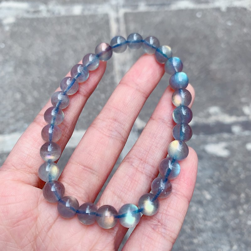 India 5A+ Labradorite Bracelet // Healing Stone// Relieving Stress - Bracelets - Crystal 