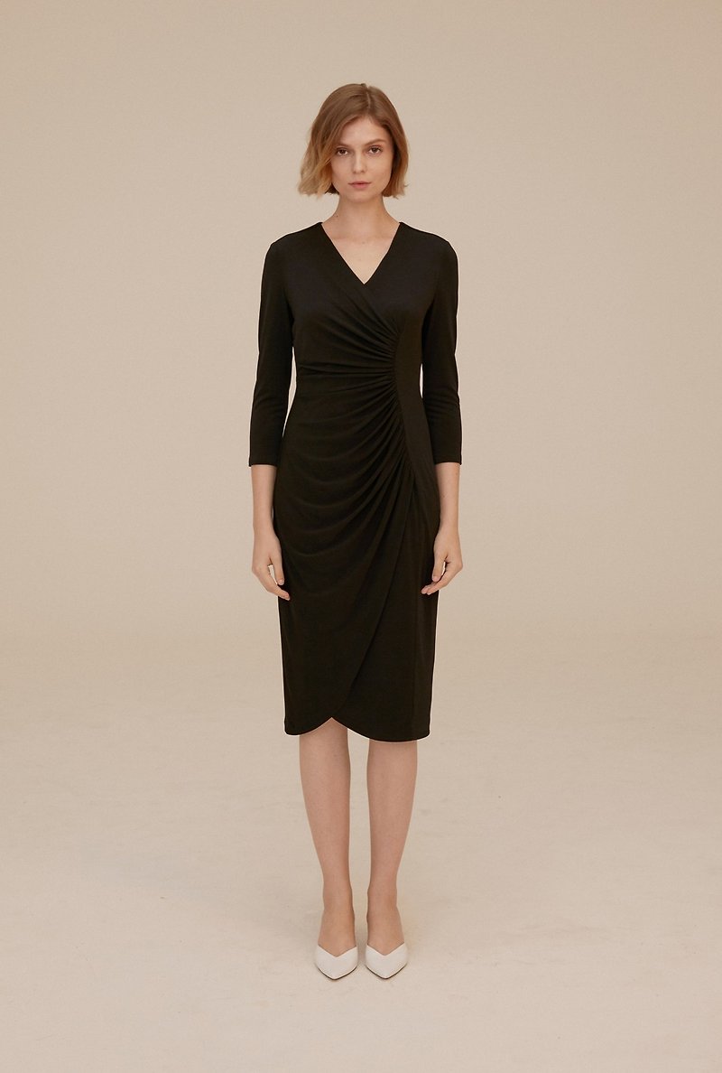 聚酯纖維 洋裝/連身裙 黑色 - 抽褶合身洋裝