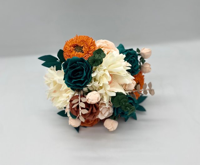 エメラルドグリーンと焦げたオレンジのウェディングブーケ 秋のブライダルブーケ 永遠の花 ショップ Belorstudio 観葉植物 Pinkoi エメラルドグリーンと焦げたオレンジのウェディングブーケ 秋のブライダルブーケ 永遠の花 ショップ Belorstudio 観葉植物 Pinkoi