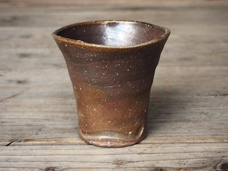 Bizen shochu drinking (large) 【wave】 _ s 1 - 0 15 - Pottery & Ceramics - Pottery Brown