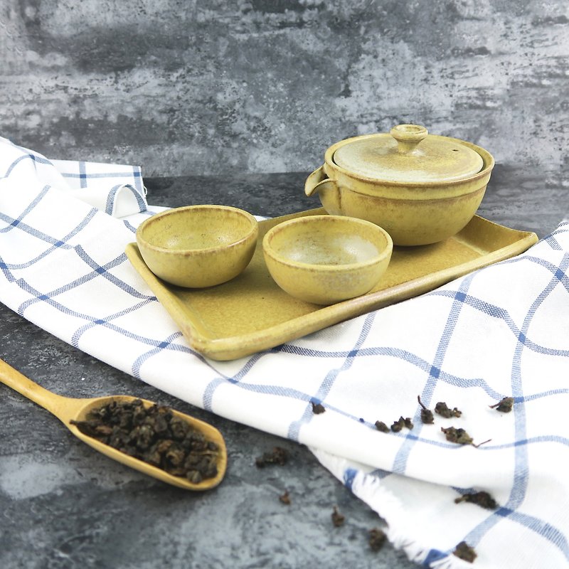 Tianxing kiln/bamboo charcoal pottery bowl of tea (group) - Bar Glasses & Drinkware - Pottery Yellow