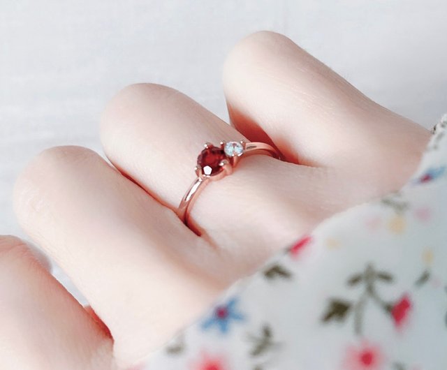 Beautiful - Top Red Stone 4mm Sterling Rose Gold Ring - Adjustable