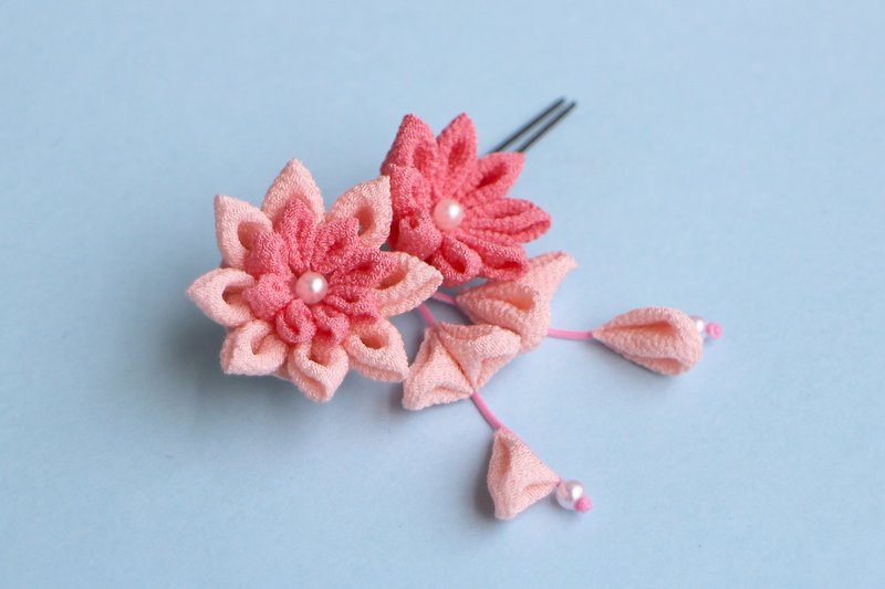 初夏の風 小花のミニかんざし ピンク つまみ細工 - 髮飾 - 絲．絹 粉紅色