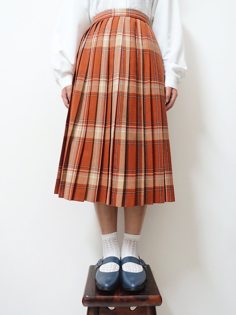 Awhile for a while | Vintage half-length wool check skirt no.45 - กระโปรง - วัสดุอื่นๆ หลากหลายสี