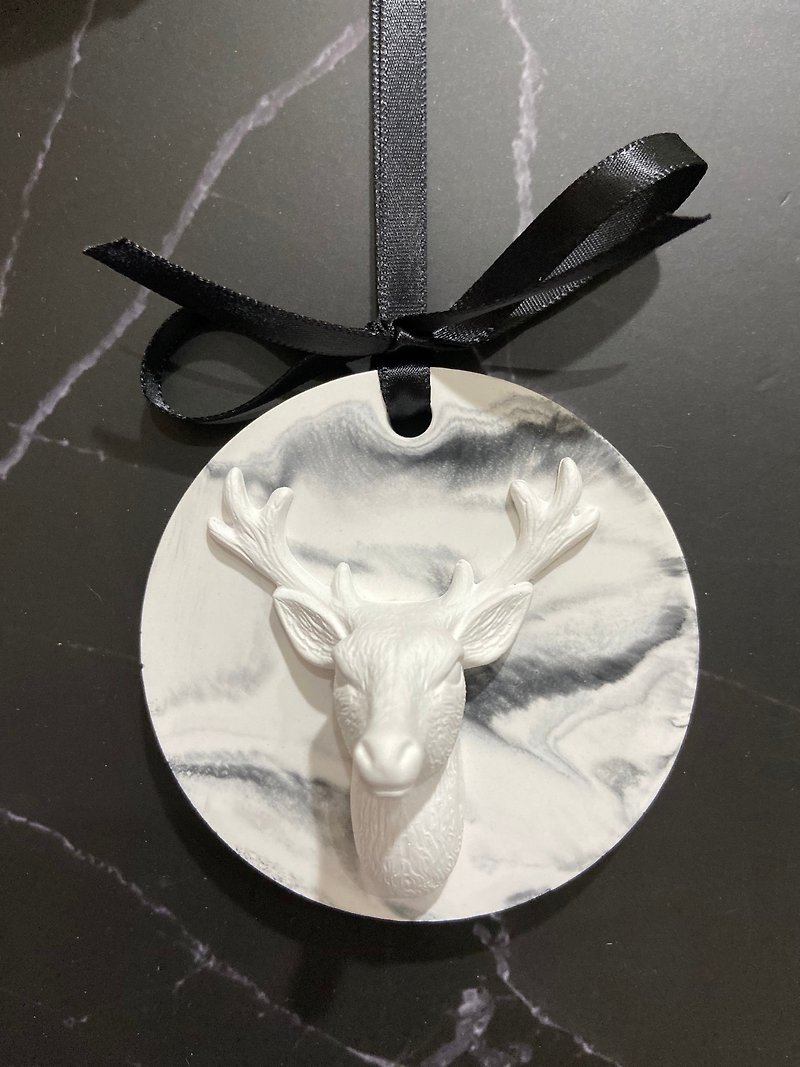 Yulu Ping An Incense Expanding Stone Hanging Model Animal Series Handmade Fine Works - The First Choice for Christmas Gifts - Fragrances - Other Materials White