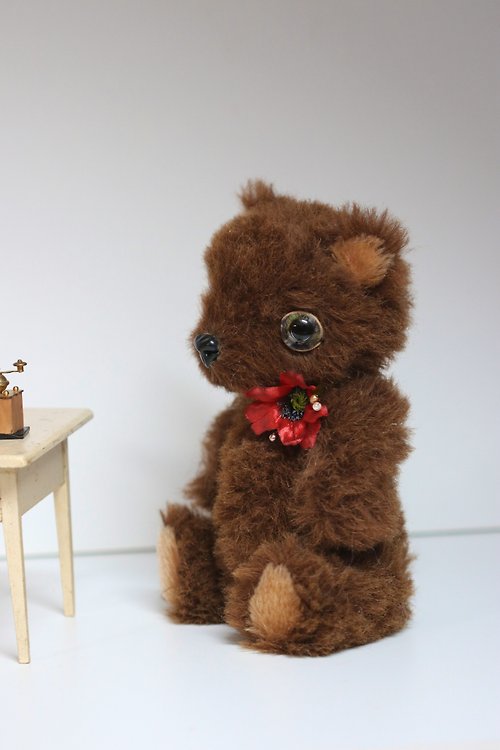 SoftSpot Design Brown teddy bear/Alpaca/Plush toy bear/Glass eyes/Collectible teddy bear/Soft