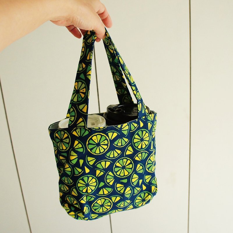 Lovely【日本布】檸檬片輕巧折摺隨身環保包 (有裡布) 深藍 - 手提包/手提袋 - 棉．麻 藍色