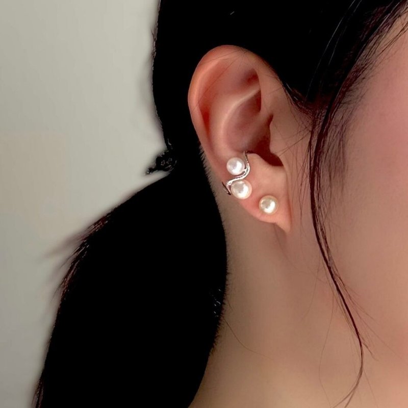 SV イヤーカフ ピンキーリングにも あこや真珠 曲線美 艶消し 日本の真珠 pearl earcuff  珍珠耳骨夾  진주이어커프 - 耳環/耳夾/耳骨夾 - 珍珠 