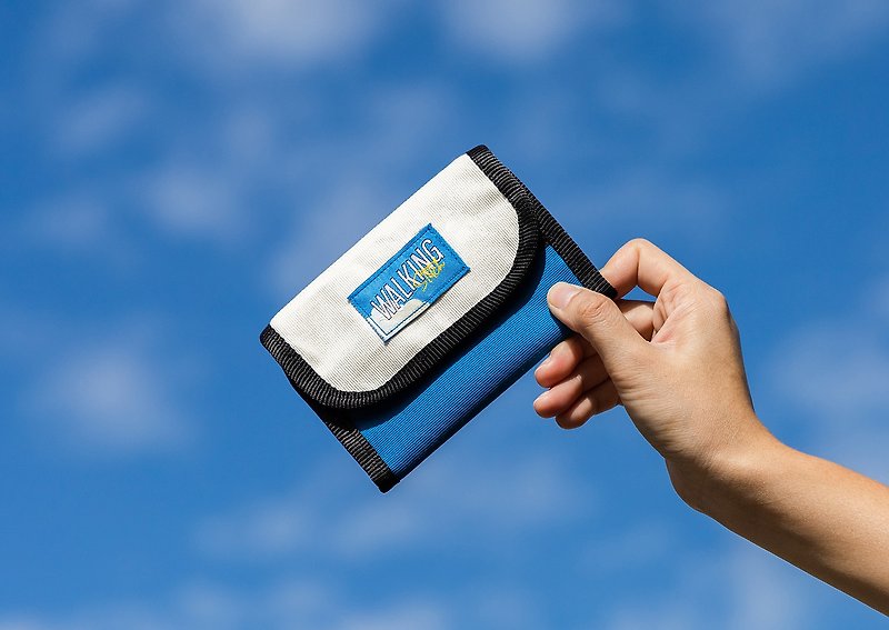 ฺฺBlue sky : Wallet Blue
