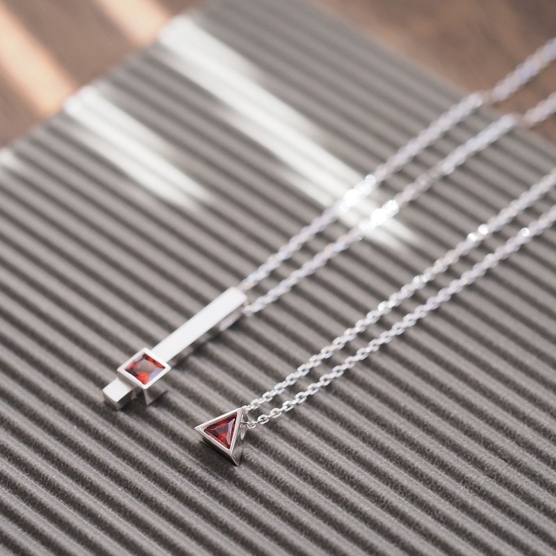 2コset) Garnet 四角 & 三角 ペア ネックレス シルバー925 - 項鍊 - 其他金屬 藍色