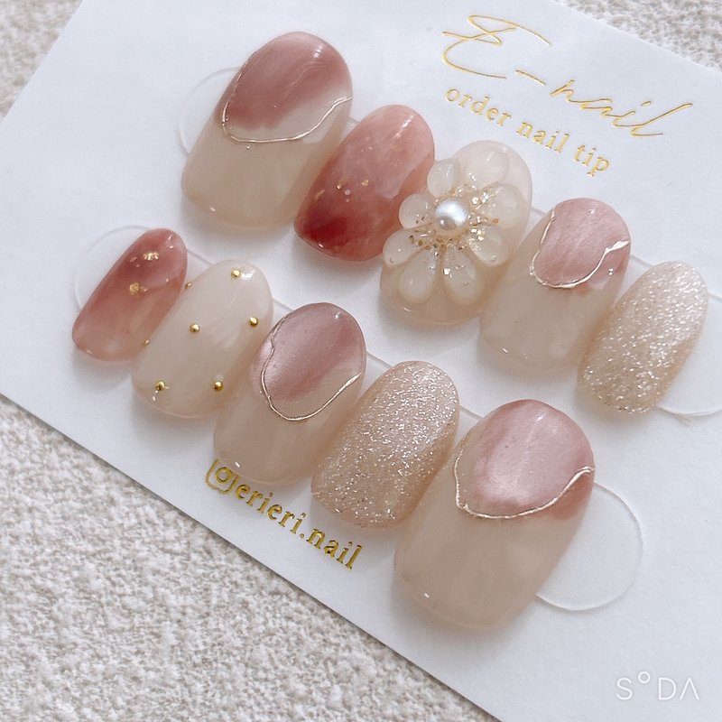 マグネット　ピンク　人気　上品　かわいい　ネイル　花 - 指甲油/指甲貼 - 塑膠 粉紅色