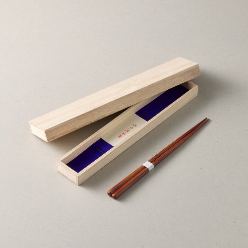 有種創意 日本食器 日本川上-龜甲六角木筷-棕色-禮盒裝(21cm)