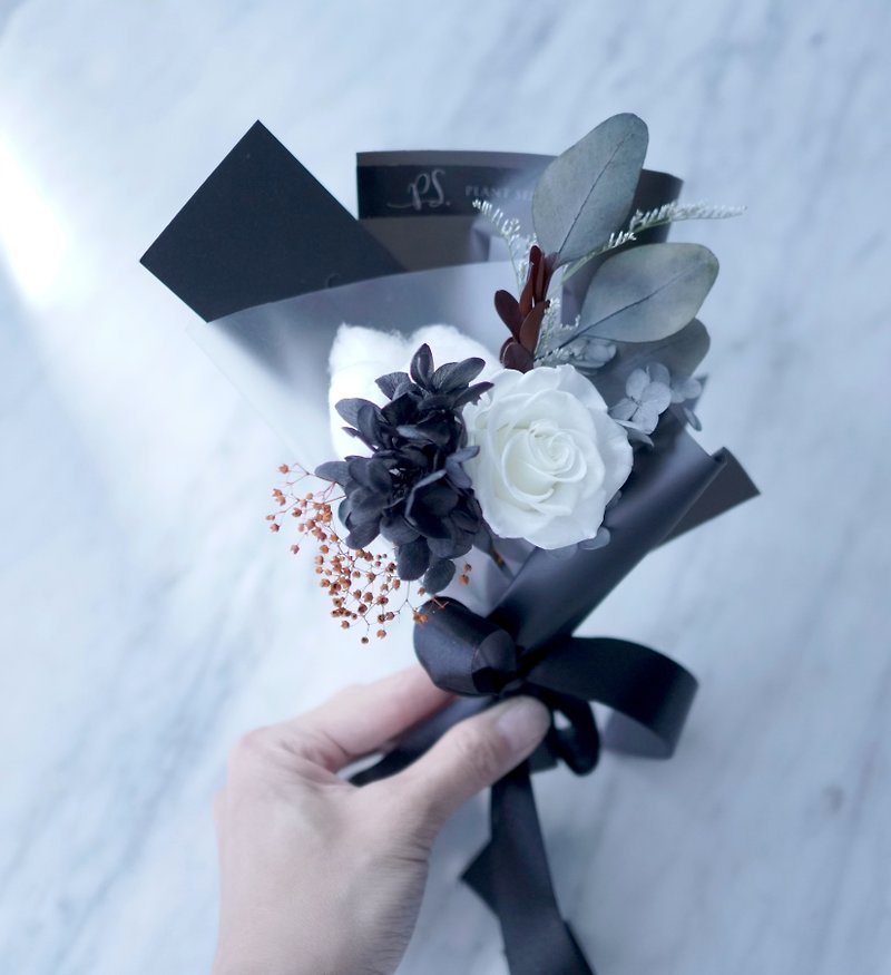 PlantSense Mother's Day bouquet selected ~ cherish the love of eternal life does not wither gray flower bouquet bouquet of roses + cotton with carton packaging - ตกแต่งต้นไม้ - พืช/ดอกไม้ สีเทา