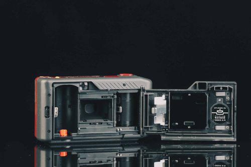 今人気【Canon】フィルムカメラAutoboy LITE オートボーイライト/ライトクオーツデート - キヤノンカメラミュージアム