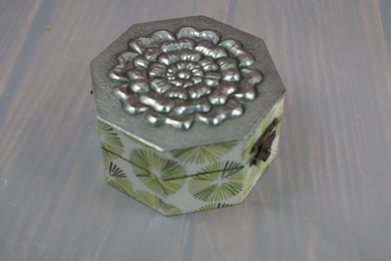 錫雕六角珠寶盒 - 居家收納/收納盒/儲物盒 - 其他材質 透明