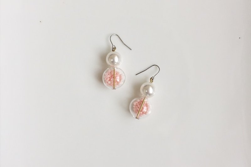 鮭魚 玻璃泡泡珍珠造型耳環 - 耳環/耳夾 - 寶石 粉紅色