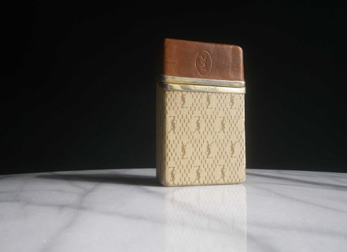 OLD-TIME] Early rare and rare DIOR leather cigarette case - Shop OLD-TIME  Vintage & Classic & Deco Storage - Pinkoi