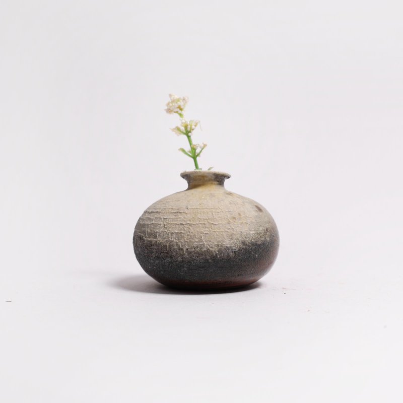 明也窯l薪窯メロン皮天然釉花器ワンラウンドインサート - 花瓶・植木鉢 - 陶器 グレー