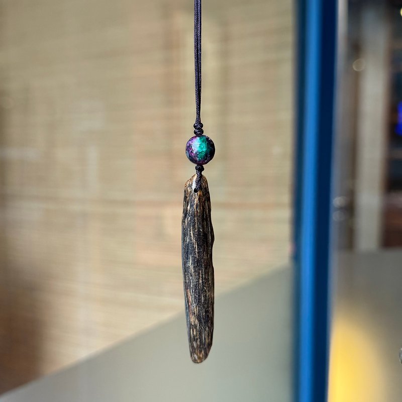 Agarwood pendant necklace natural Indonesian Kalimantan - Necklaces - Wood 