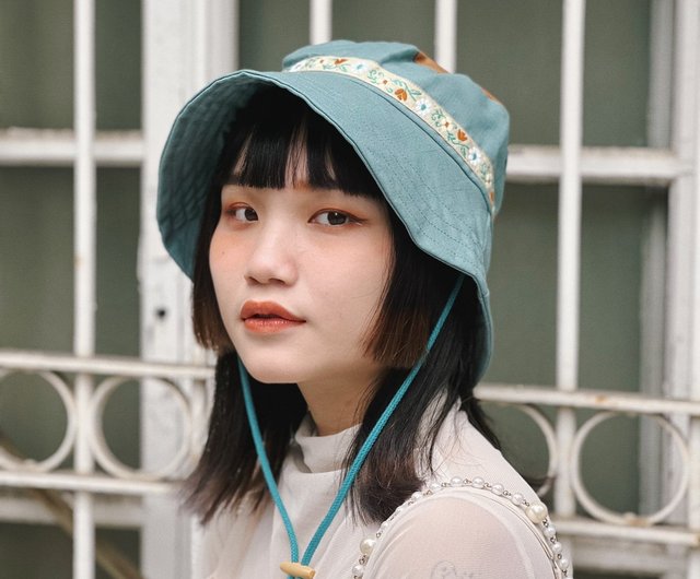 iu bucket hat