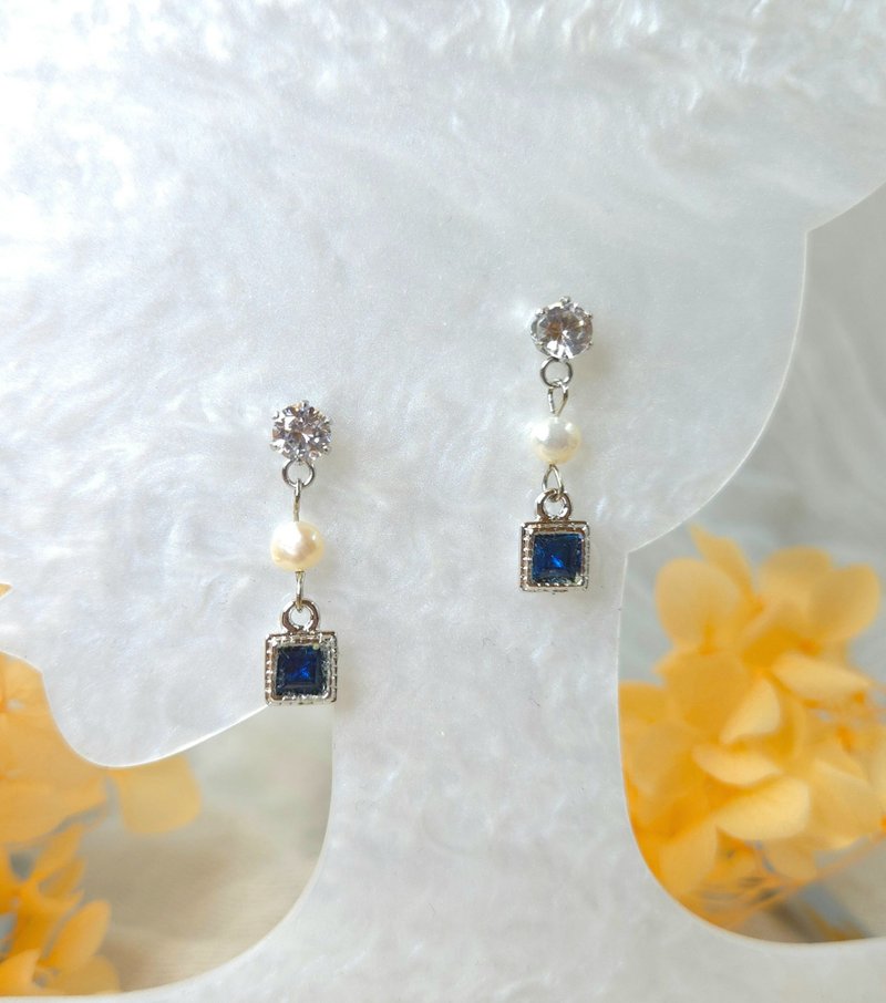 二度燒藍寶石耳環 - 耳環/耳夾/耳骨夾 - 半寶石 藍色