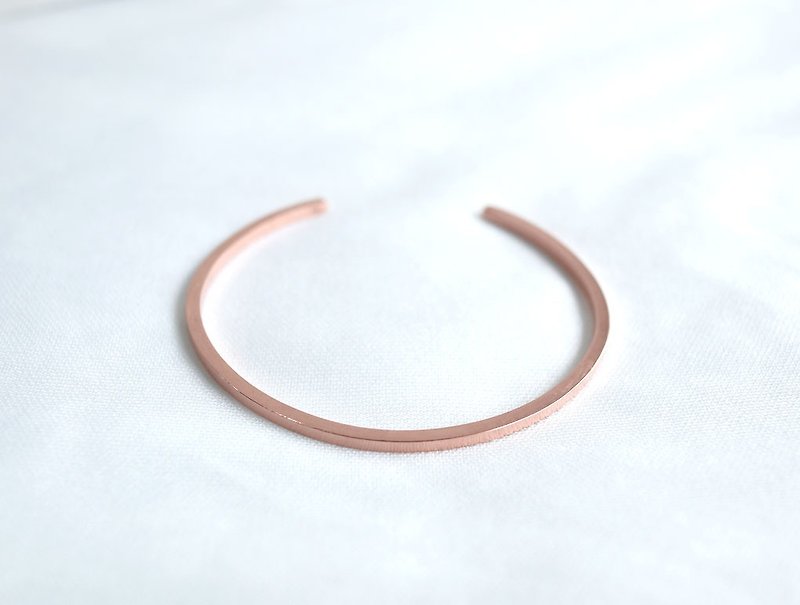Ni.kou red copper / brass square bracelet - fine version - สร้อยข้อมือ - โลหะ 