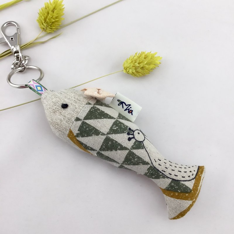 Fish Charm / Key Ring - Beauty Bow - (with metal hooks) - Charms - Cotton & Hemp 