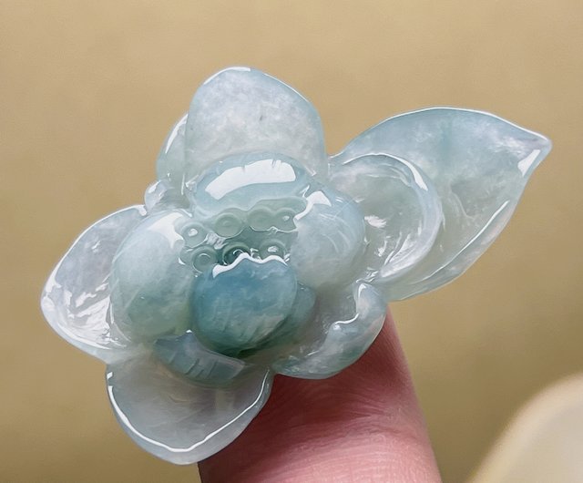翡翠氷花  浮遊花と彫刻された蓮の石の氷翡翠 | 天然ビルマ翡翠ギフト - ショップ
