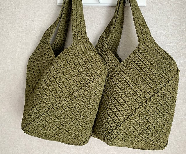 Mongolian bag XL with crocheted handles, Granny Square Crochet Bag - Shop  LunarCat Handbags & Totes - Pinkoi