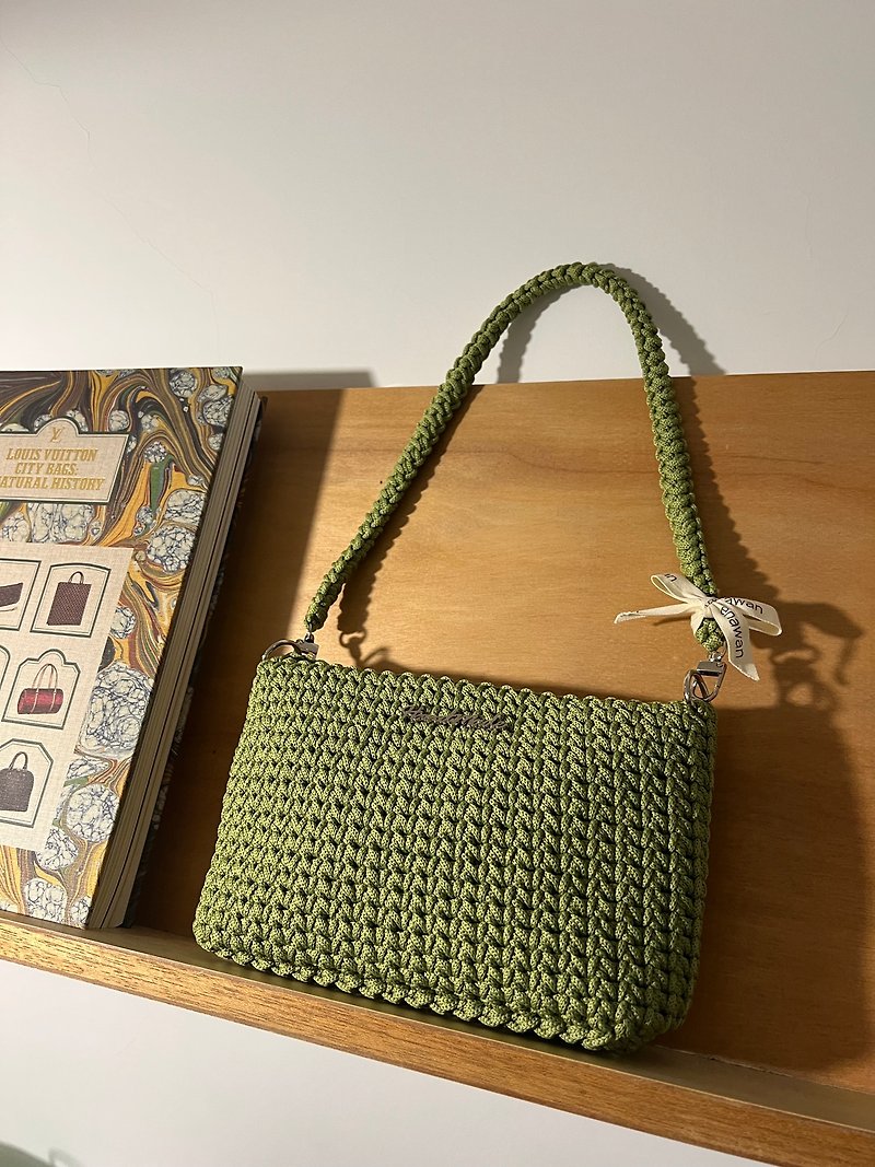 ผ้าฝ้าย/ผ้าลินิน กระเป๋าถือ - Alcoholic matcha hand-woven bag shoulder bag handbag crochet knitted bag crochet bag