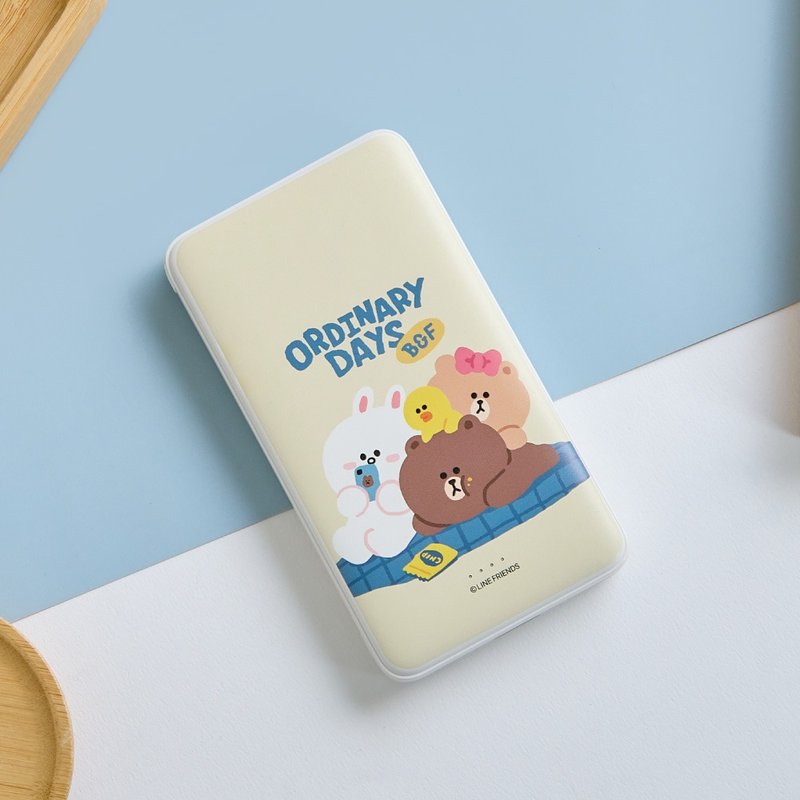 LINE FRIENDS經典-休閒日常雙線快充10000mAh行動電源 - 尿袋/行動電源/充電線 - 塑膠 多色
