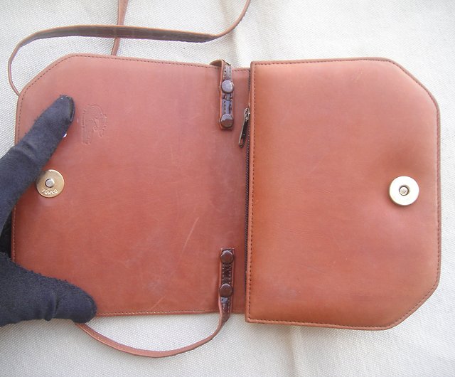OLD-TIME] Rarely seen second-hand old bags in the early days Philippe  Charriol shoulder bag - Shop OLD-TIME Vintage & Classic & Deco Messenger  Bags & Sling Bags - Pinkoi