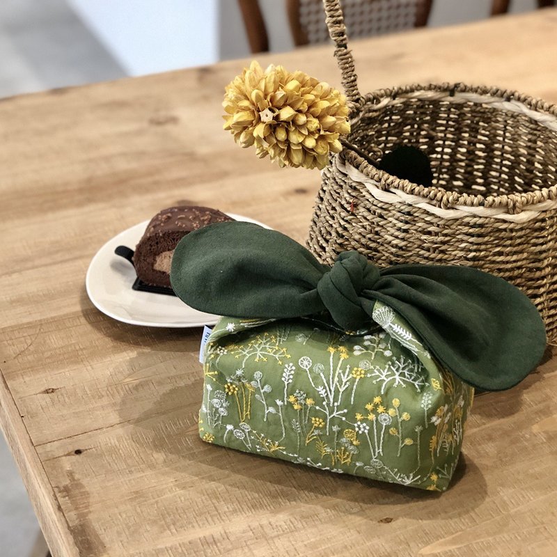 【福袋】綠色系刺繡款保溫便當包+防燙鍋帽 - 其他 - 棉．麻 綠色